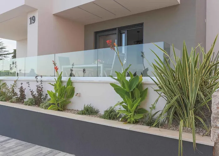 Apartman Near In Krk-insel Krk 54902 *